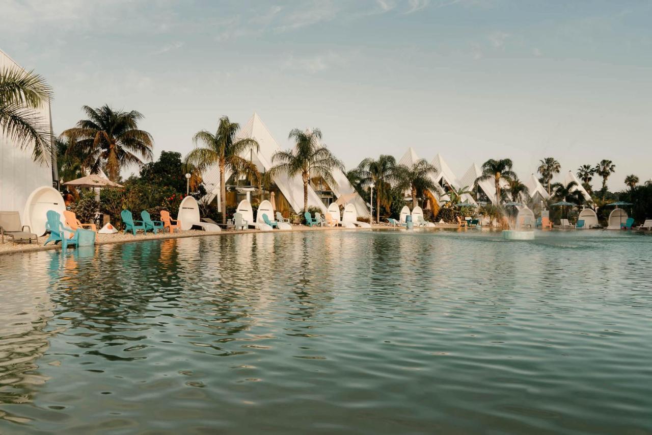 Hotel Pyramids In Florida Estero Exteriér fotografie